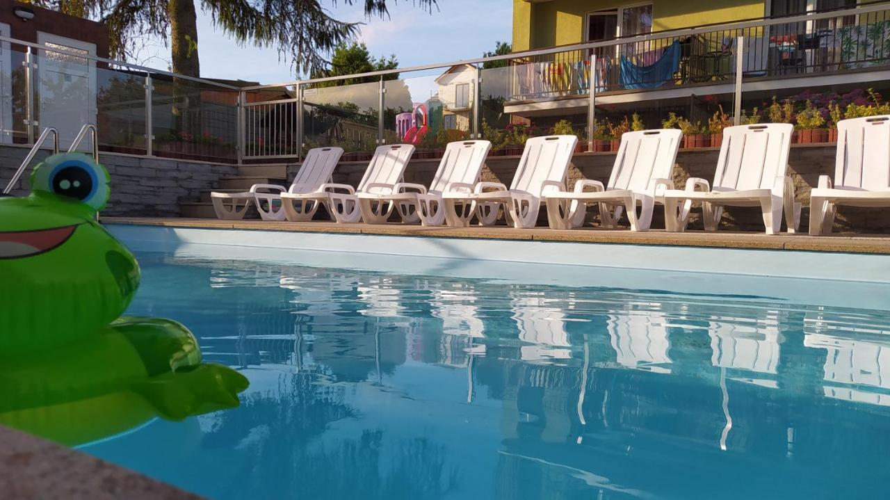 Antalya Pokoje I Apartamenty Wladyslawowo Exterior photo